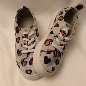 NWOT Girls size 10 Sneaker Grey with pink hearts